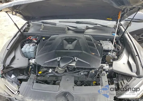 2019 Audi Q8 Premium z USA, uszkodzony, nr VIN WA1AVAF14KD009852